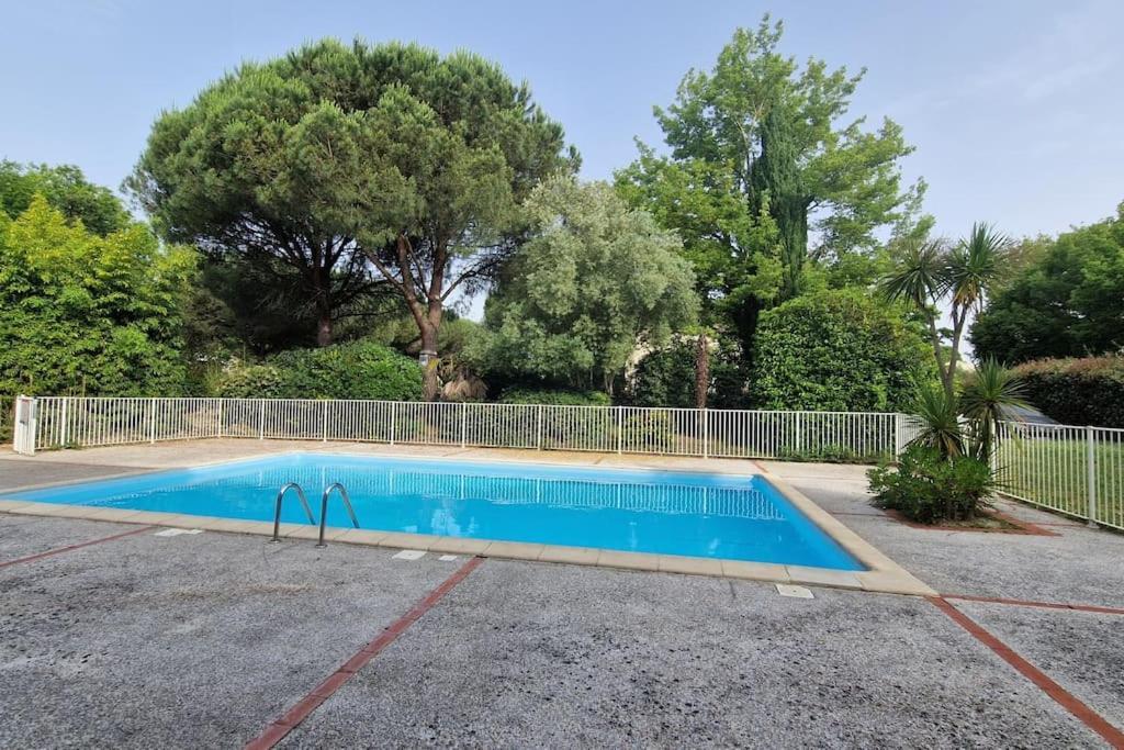 Joli T2 Vue Sur Le Jardin Proche De Toulouse