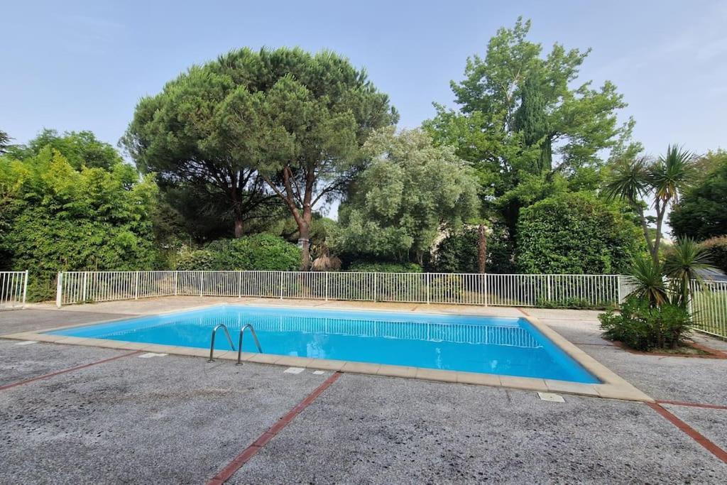 Appartement Joli T2 Vue Sur Le Jardin Proche De Toulouse *